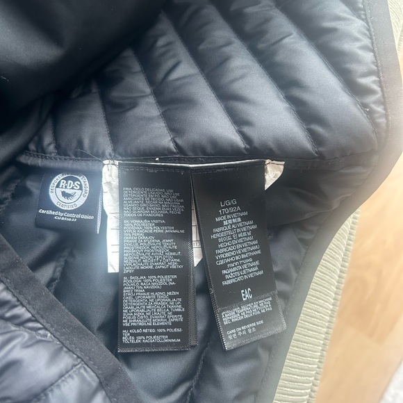 Marmot women’s down jacket - Picture 5 of 5